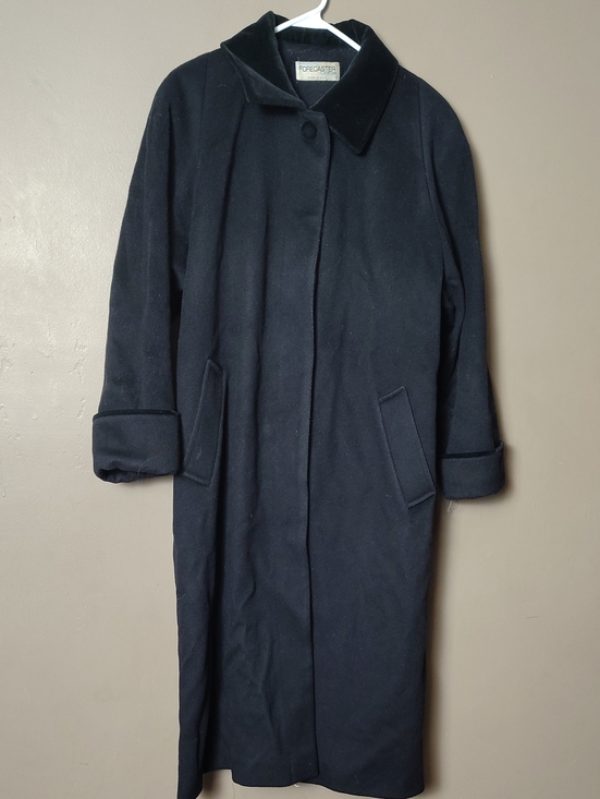 forecaster of boston Jackets & Blazers - Forecaster Long Black Full Button Lined Wool Coat W Velour Collar Size 12